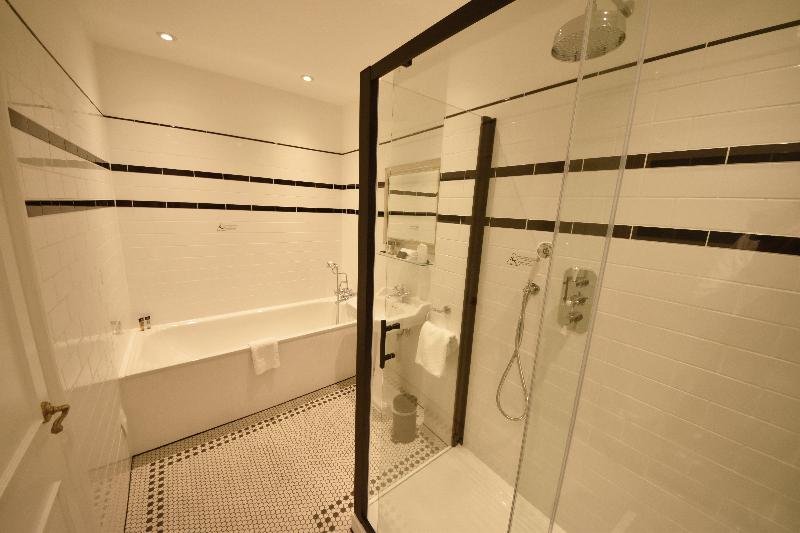 Фото The Elvetham