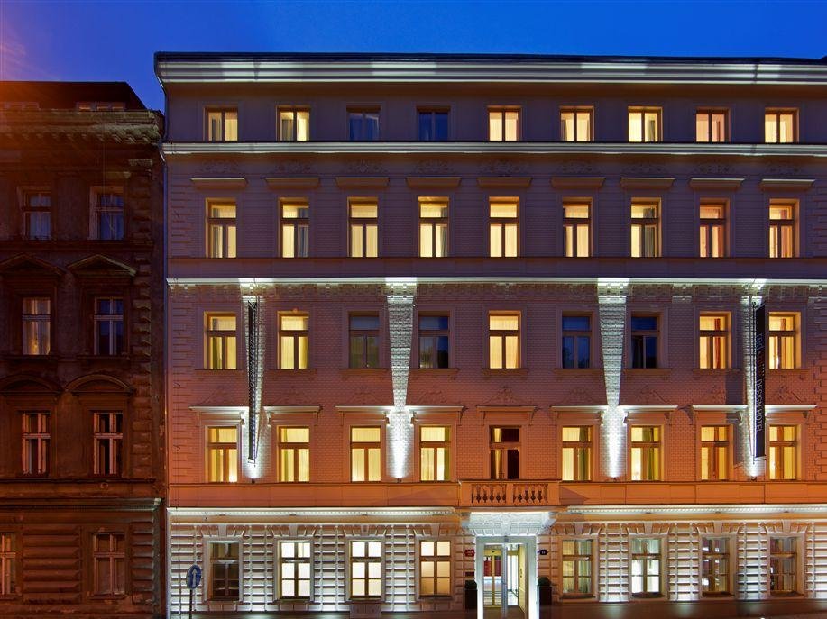 Фото Red and Blue Design Hotel Prague