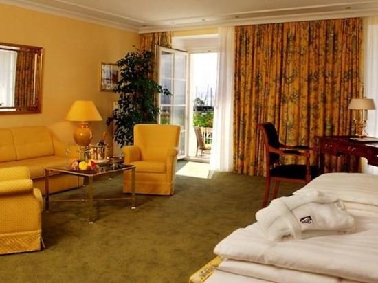 Фото Hotel Bayerischer Hof