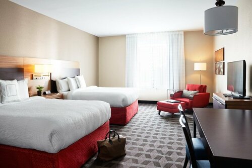 Гостиница TownePlace Suites by Marriott Atlanta Airport North