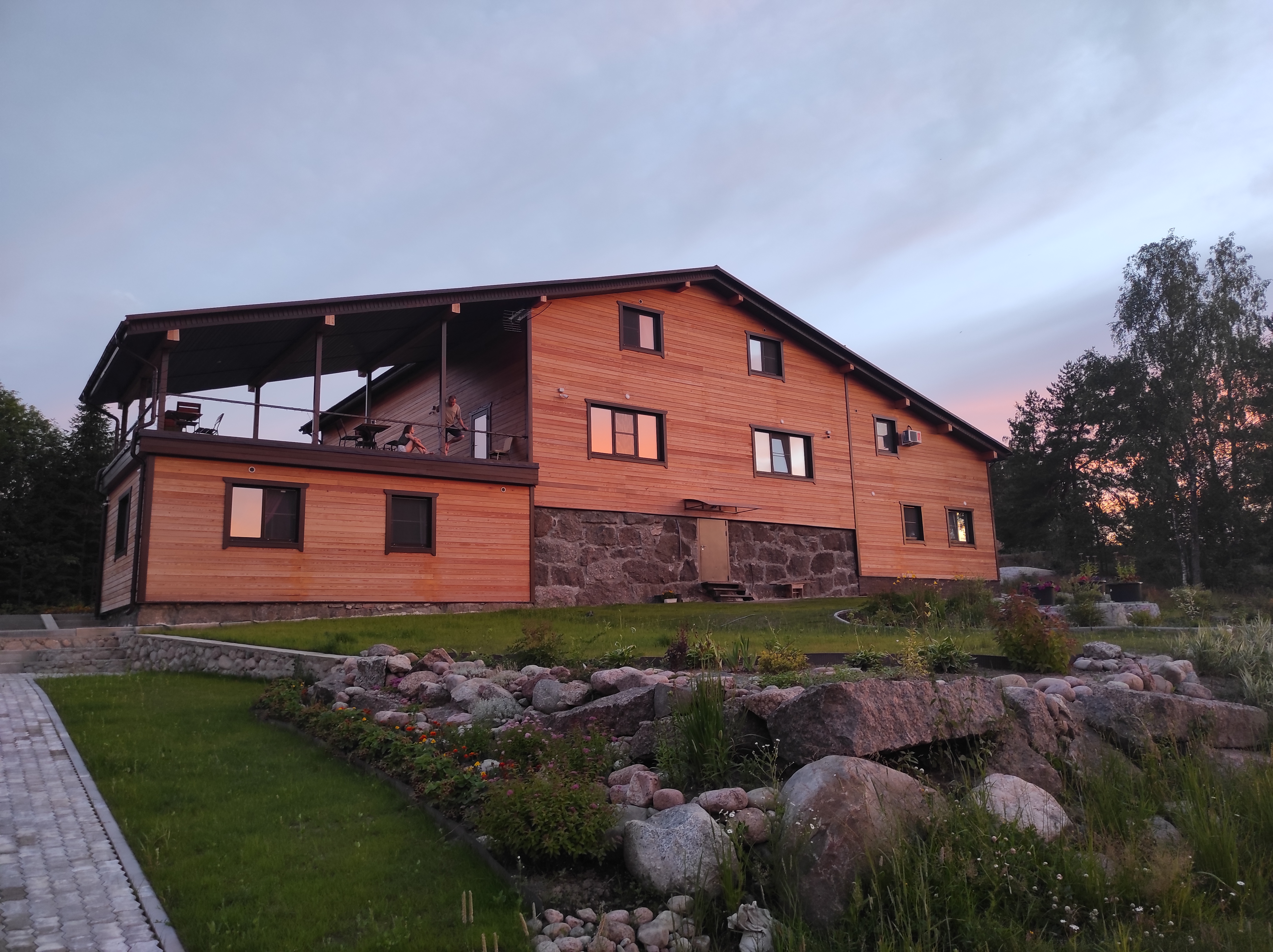 Фото отеля 2