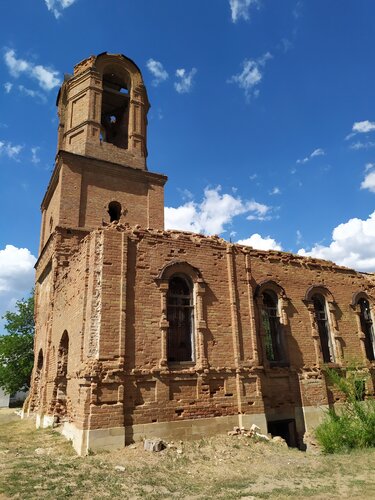 Orthodox church Tserkov Pokrova Presvyatoy Bogoroditsy V Ugolnom, Orenburg Oblast, photo