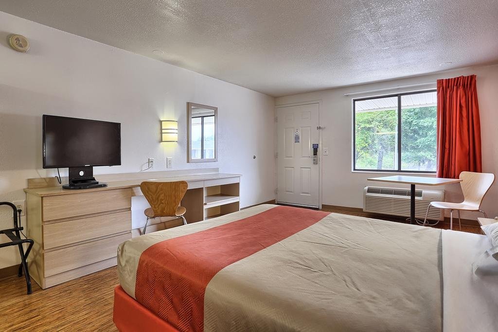 Фото American Inn