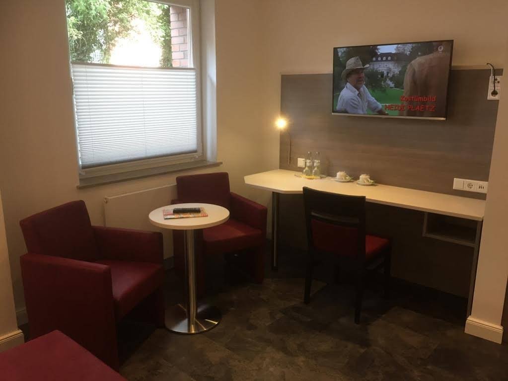 Фото Hotel Am Stadtpark