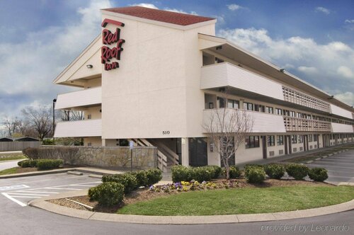 Гостиница Red Roof Inn Plus+ Nashville Airport