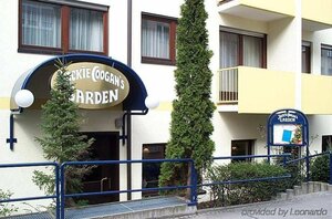 Гостиница Novum Hotel Rega Stuttgart City Center