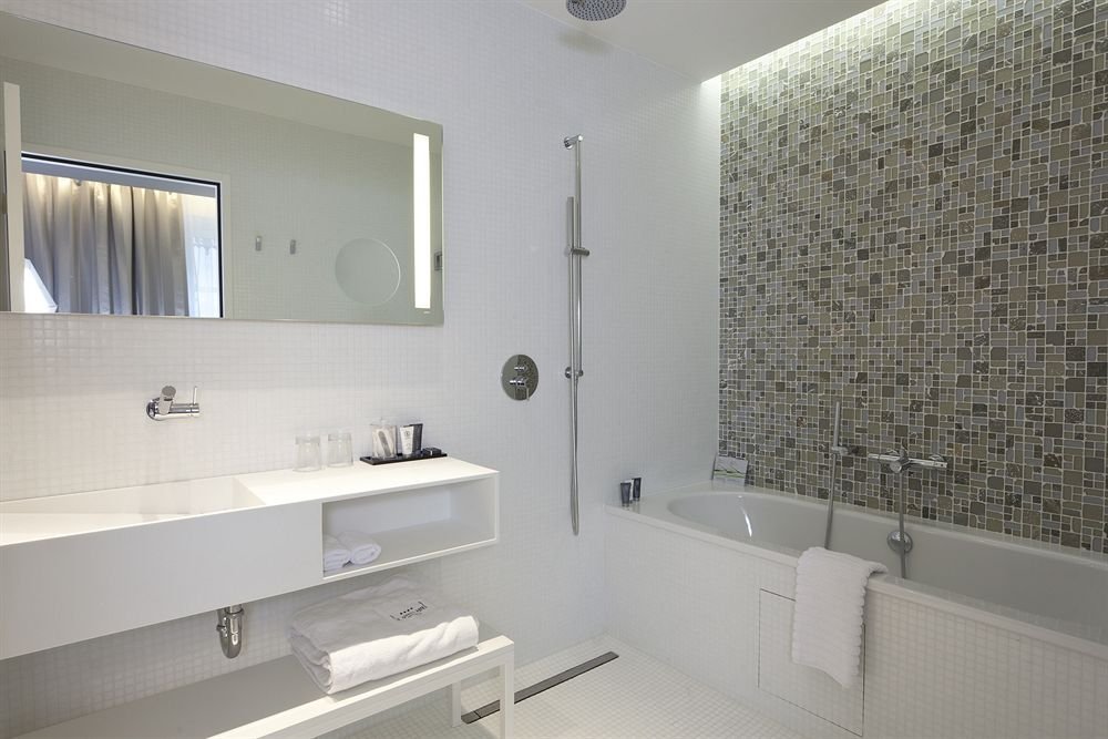 Фото Ibis Grenoble Centre Bastille