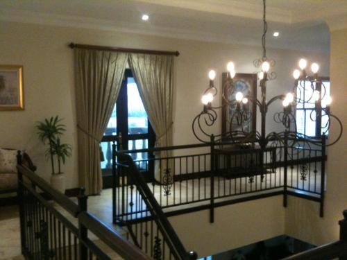 Фото Roman Retreat