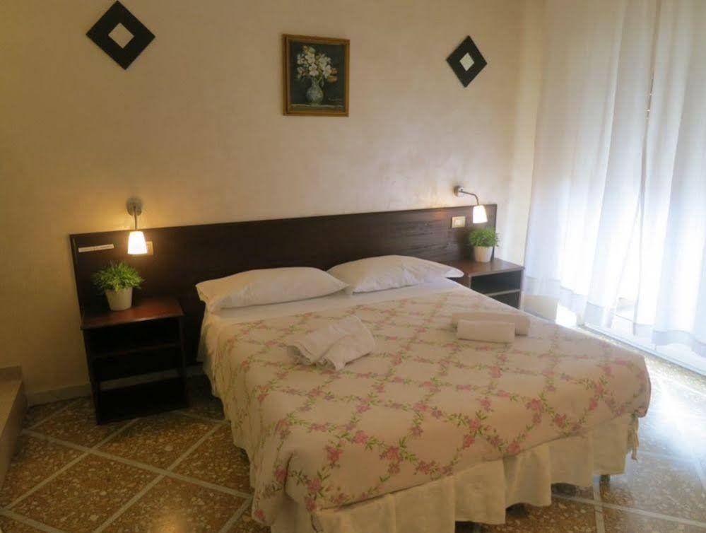 Фото In Trastevere house