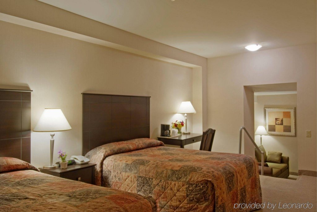 Фото EconoLodge Downtown Toronto