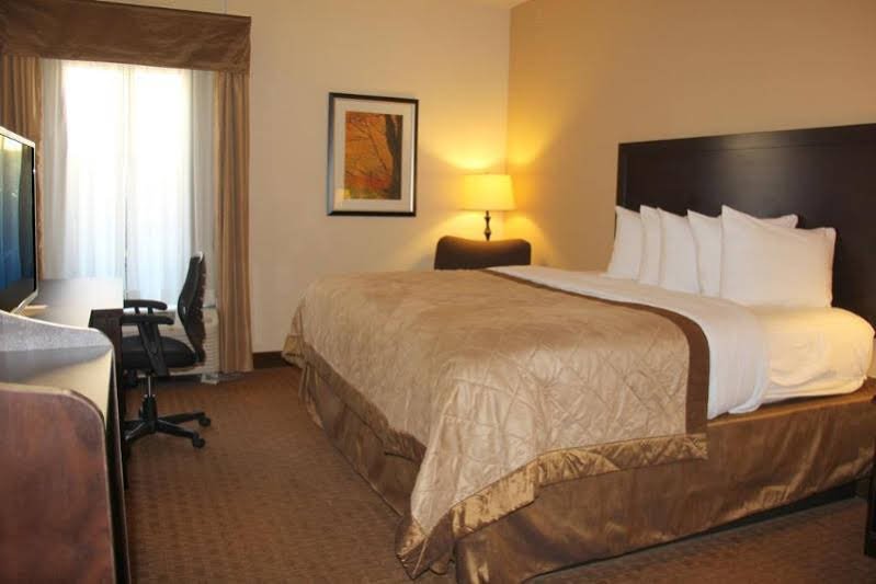 Фото Baymont by Wyndham Augusta West