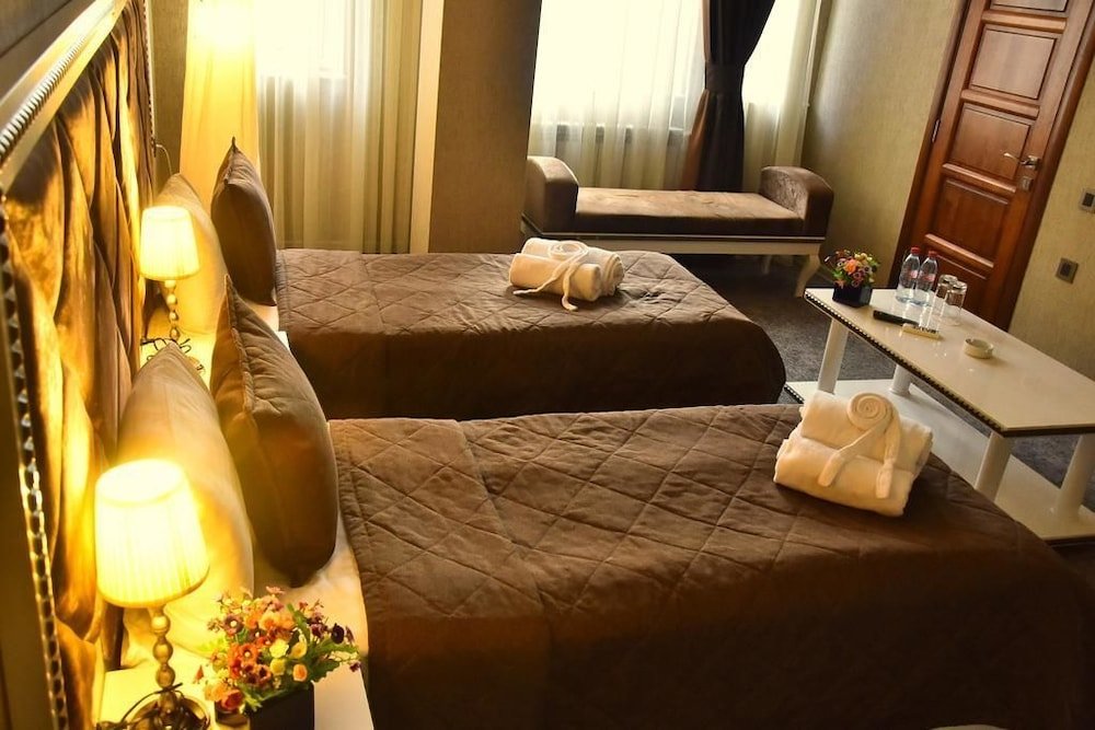 Фото Отель Maestro