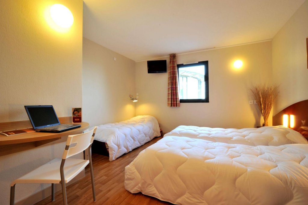 Фото HotelF1 Poitiers Nord Futuroscope