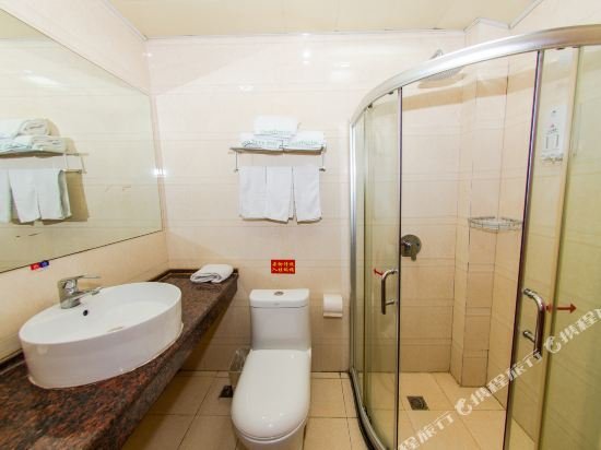 Фото GreenTree Inn Chuzhou Tianchang Road Express Hotel