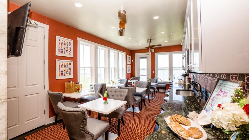 Фото Regatta Inn