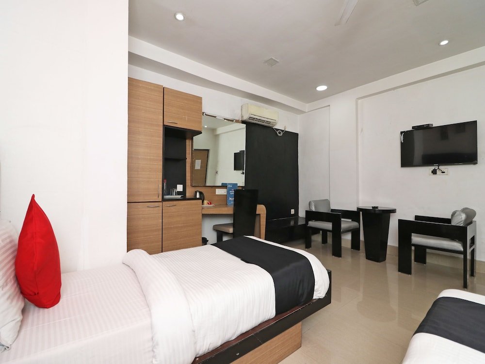 Фото Capital O 1481 Hotel Heritage