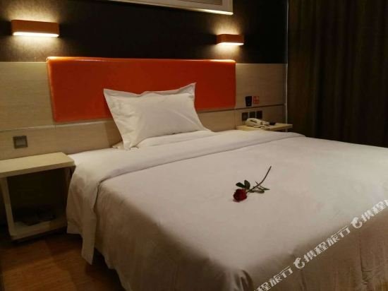 Фото 7 Days Inn Premium Zaozhuang Tengzhou Xueyuan Middle Road Highspeed Railway Branch