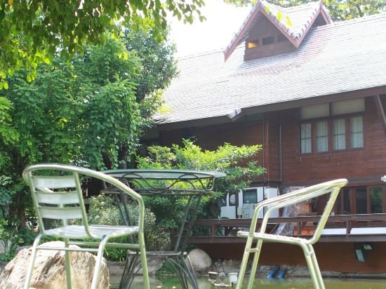 Фото Chompor Lanna Restaurant & Boutique Resort