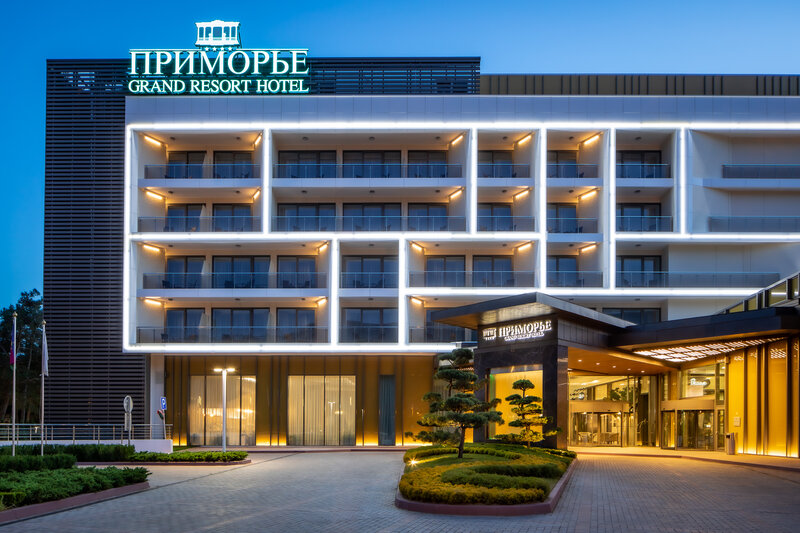 Гостиница Приморье Grand Resort Hotel в Геленджике