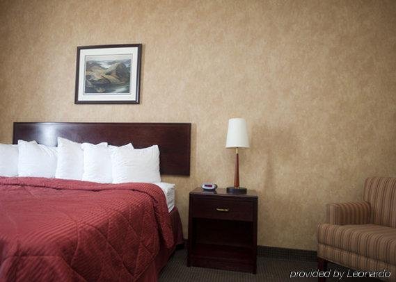 Фото Comfort Inn Sturgeon Falls