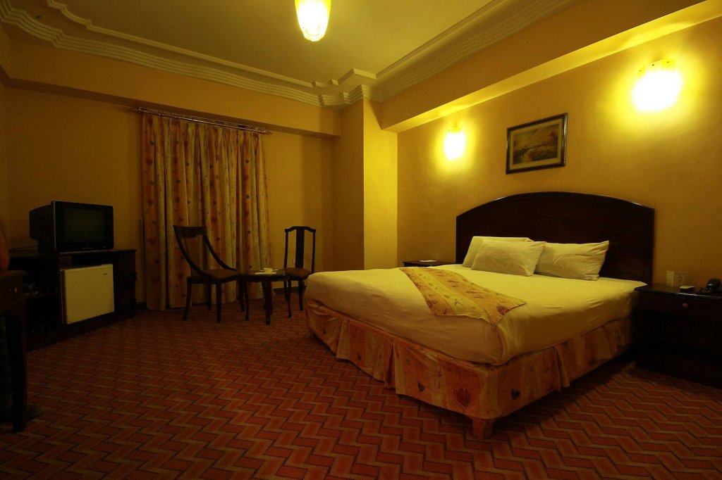 Фото Отель Crown Inn