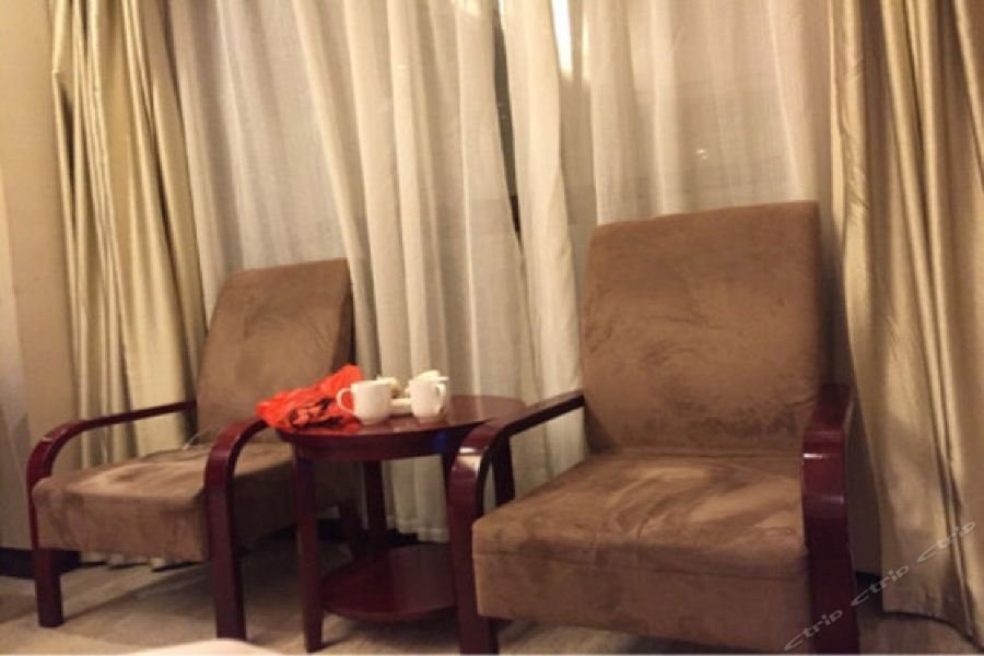 Фото 108714615040