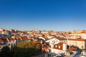 Хостел Selina Secret Garden Lisbon