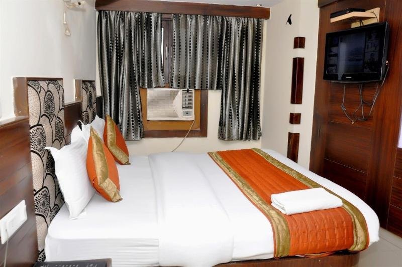 Фото Oyo 3349 Hotel Anoop