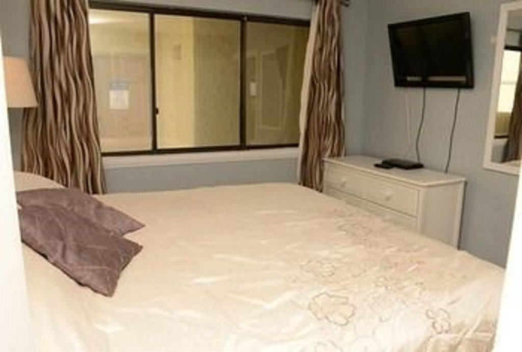 Фото Bluewater Resort