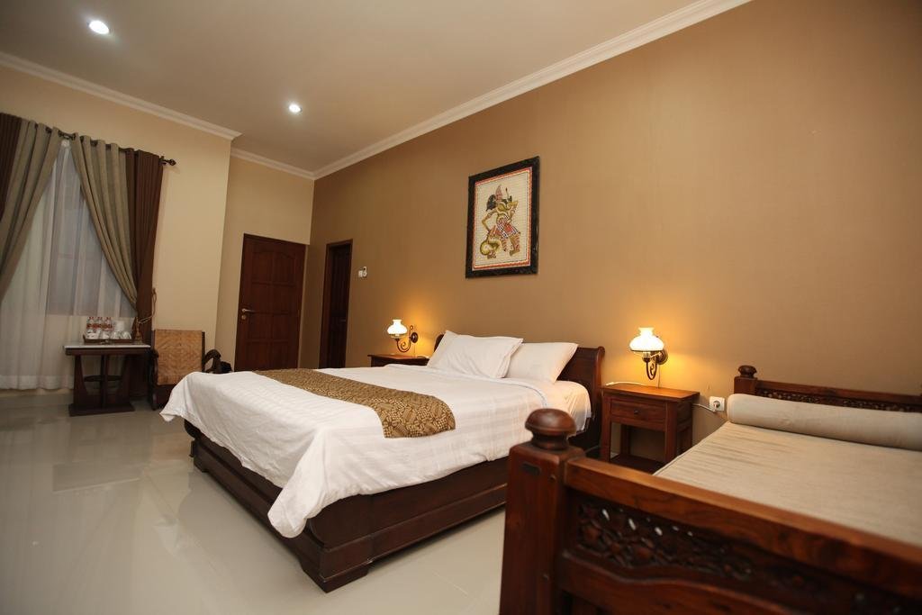 Фото Griya Yunika Homestay