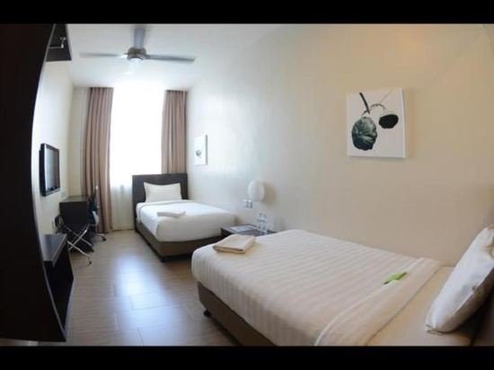 Фото 101 Hotel Bintulu