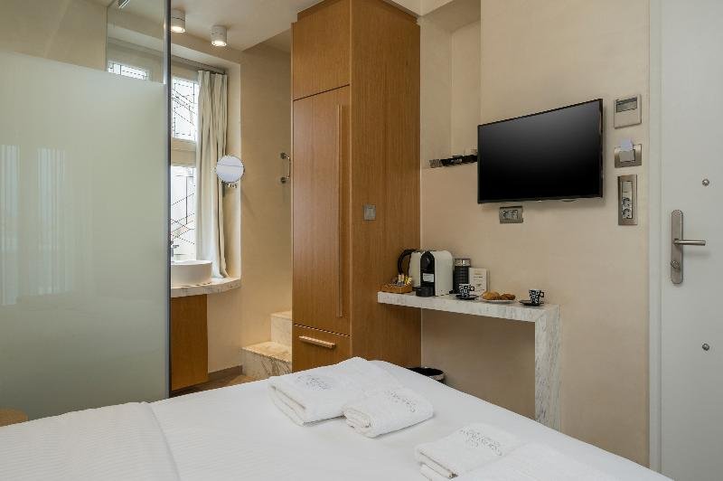 Фото Consolato Boutique