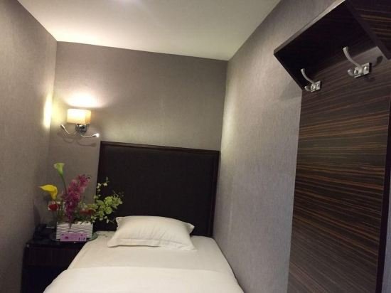 Фото Fan Holiday Hotel by Glex