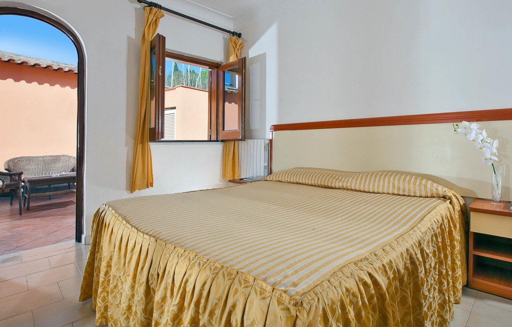 Фото Hotel Il Girasole