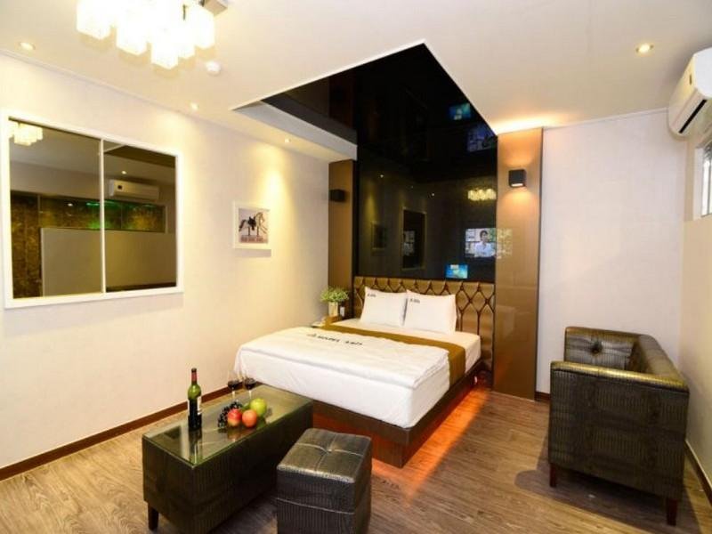 Фото отеля 2