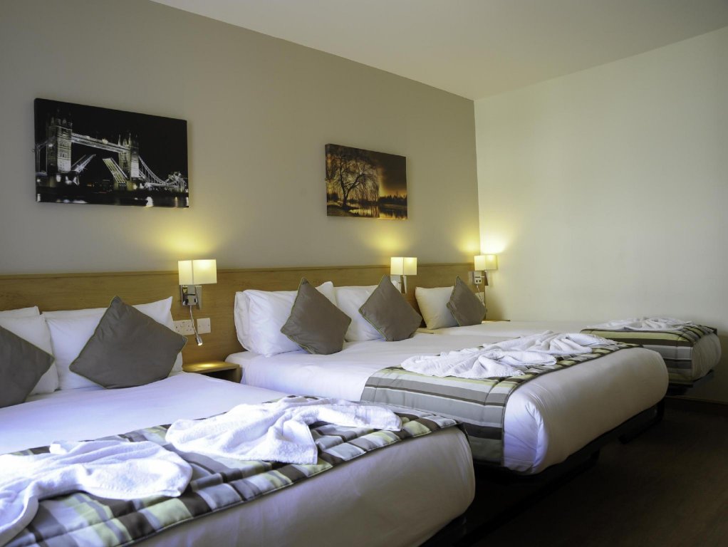 Фото отеля 3