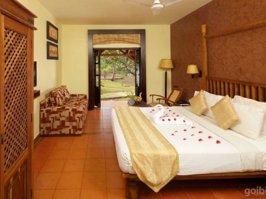 Фото Отель Poovar Island Resort