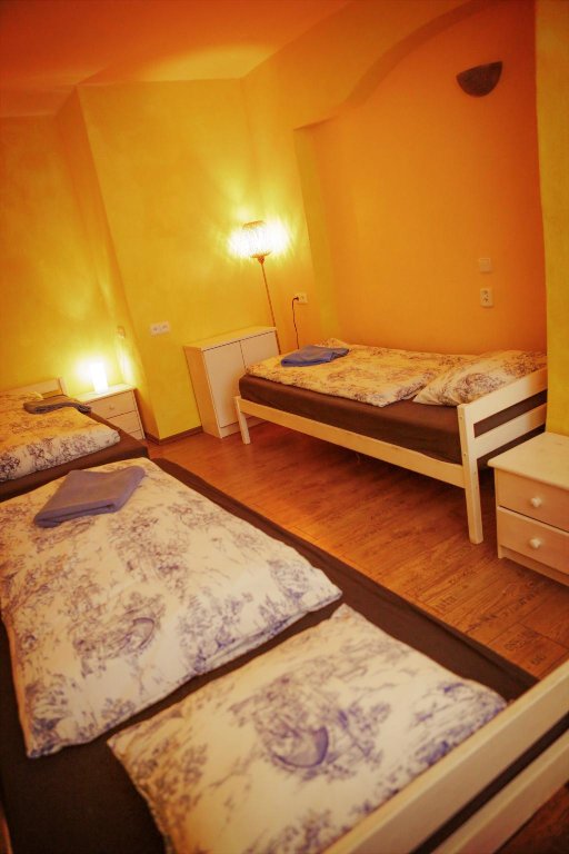 Фото Charles Bridge Hostel & Apartments