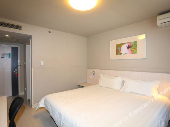 Фото Jinjiang Inn Chuangchun Quanan Square