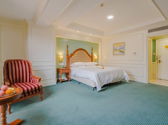 Фото Tai Yi Hotel