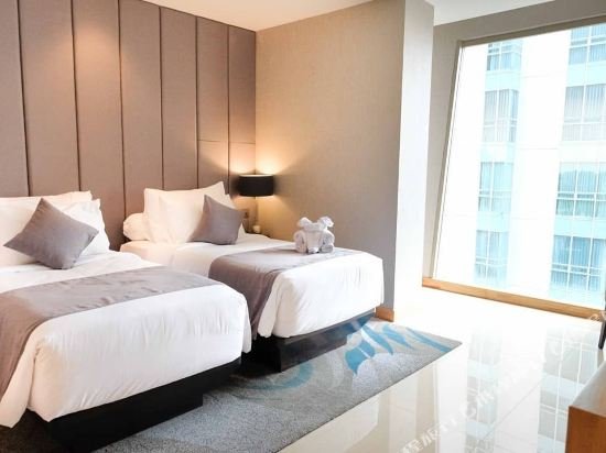 Фото Grand Dafam Surabaya