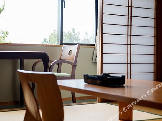 Фото Hotel Seaside Mattou