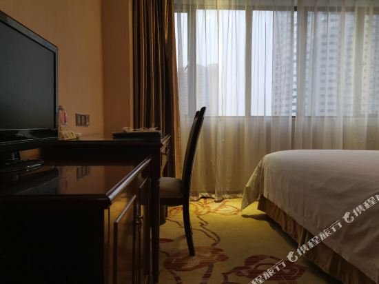 Фото Vienna Hotel Shenzhen Fenghuang Road