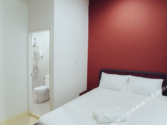 Фото Peace Factory Hostel