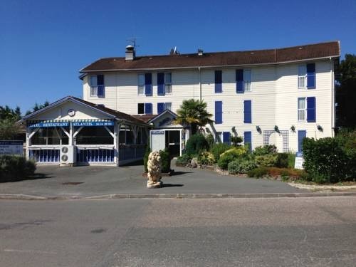 Фото Wood Inn Hôtel Aéroport Bordeaux-Mérignac