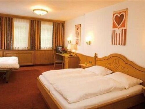 Гостиница Hotel Bierwirt в Инсбруке