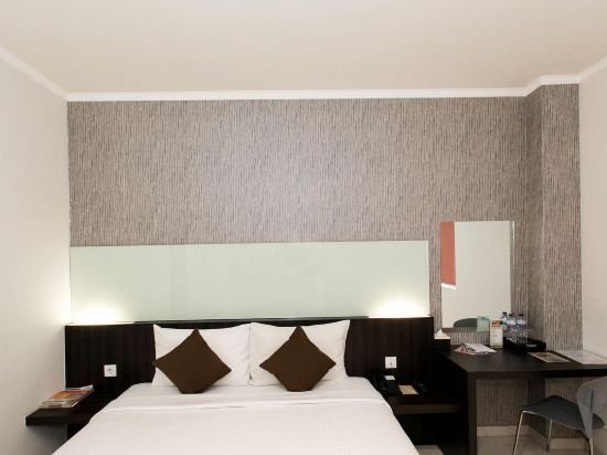 Фото Hotel 88 Embong Kenongo