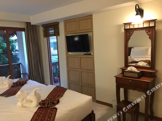 Фото Chada Mantra Hotel