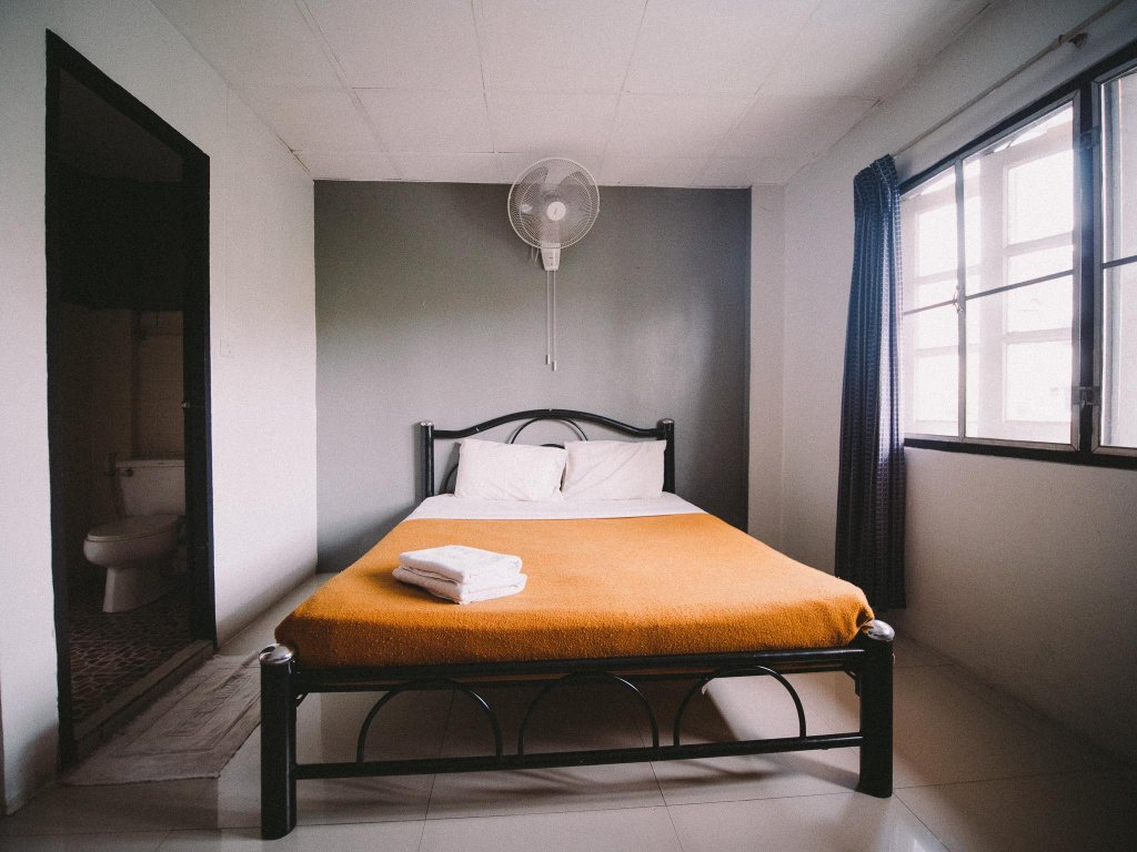 Фото Traveller Inn Hotel