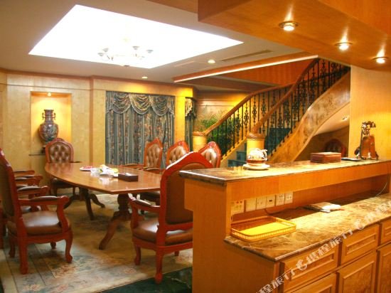 Фото Huiquan Dynasty